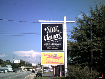 Pan Face Pylon SIgn