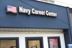 US Navy Logo Box