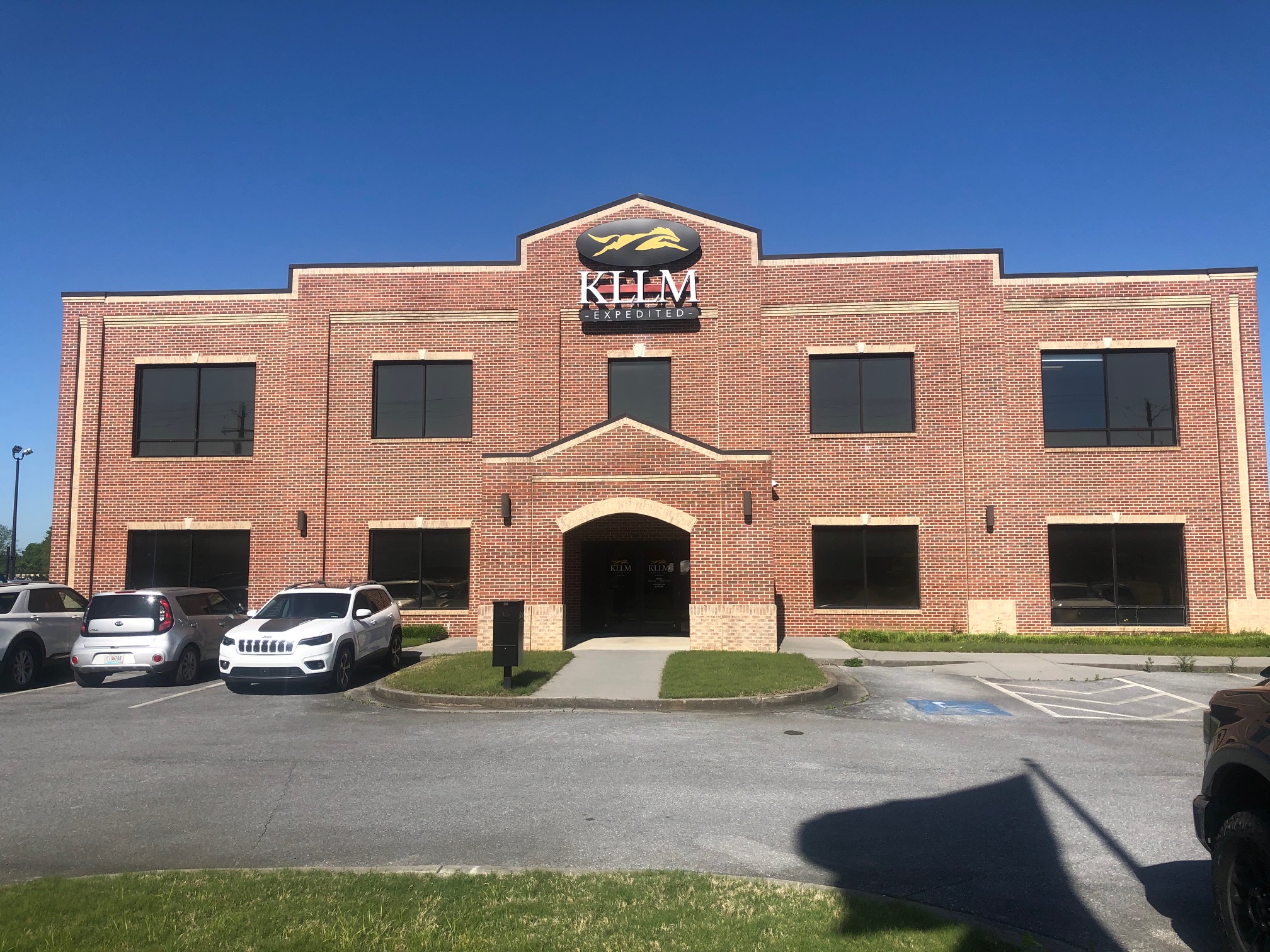 Building Letter Signs: Elevate Your Business with Signs & More today