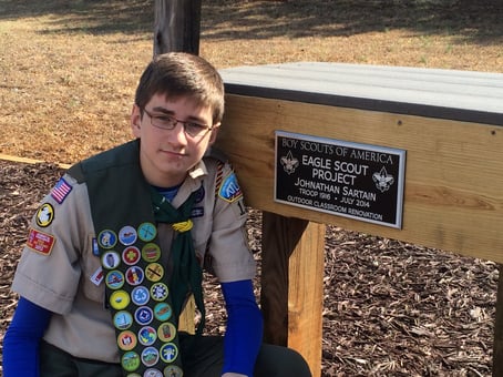 Eagle-Scout-Aluminum-Plaque-on-Wall