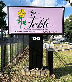 Lightbox-monument-sign