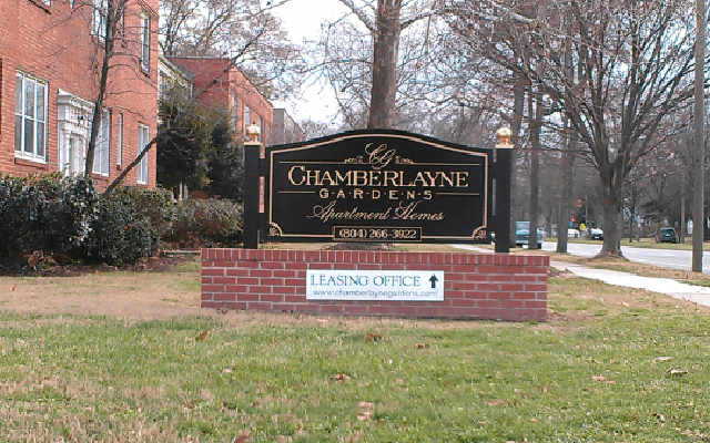 Apartment Entrance Sign onBrickBase