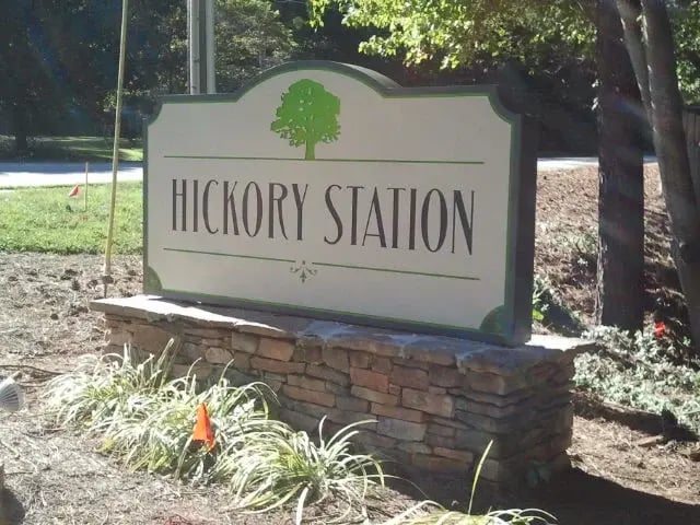 Refurbished-Neighborhood-Monument-Sign-1 Refurbished-Neighborhood-Monument-Sign-1