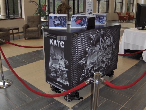 Komatsu - Wrapped Rolling Toolbox