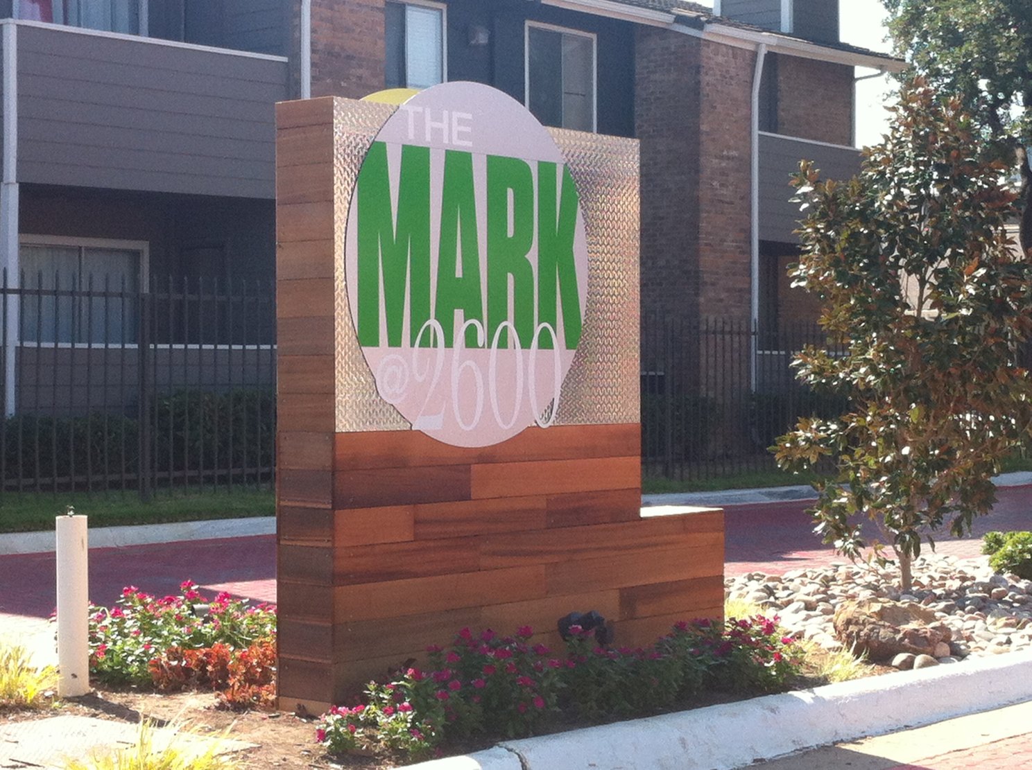 Need Apartment Community Signage? What Signage Is Most Essential?