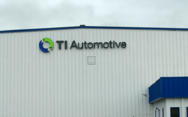 day-night-individual-channel-letters