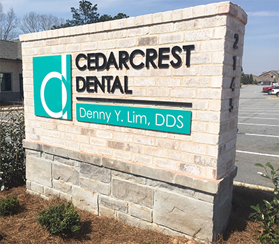 dental-medical-monument-sign