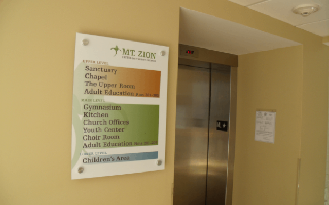 elevator-directional-acrylic-sign-with-standoffs