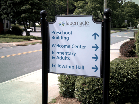 Directional_Church, wayfinding post and panel sign for church