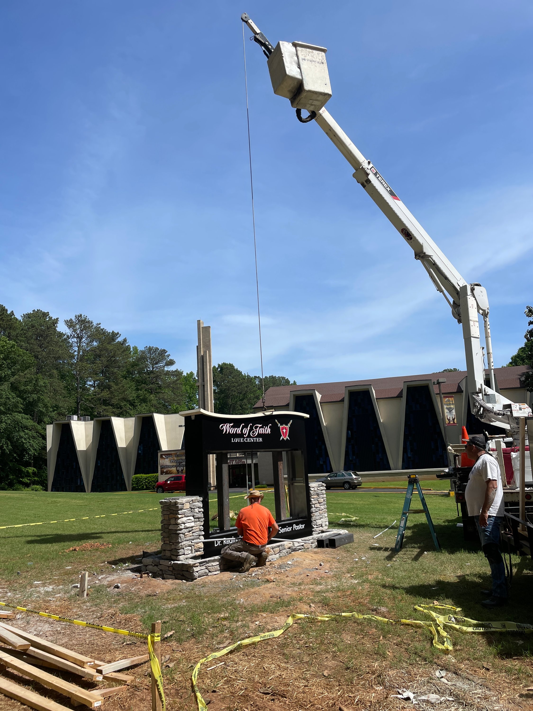 Sign Installation in Metro Atlanta | Signs and More