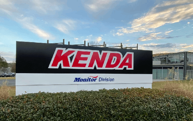 monument-sign-with-3d-acrylic-letters