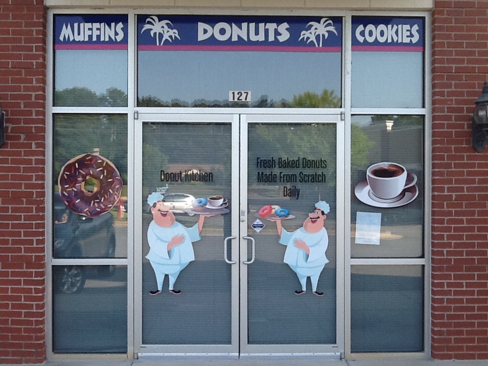 Donut-Baker-Vinyl-Doors